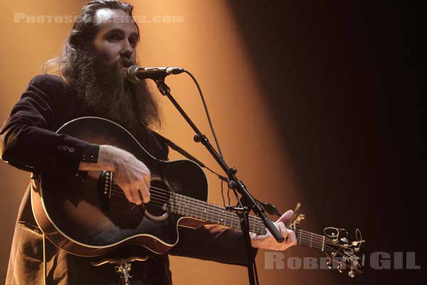 JOSH T. PEARSON - 2010-05-14 - PARIS - La Machine (du Moulin Rouge) - 